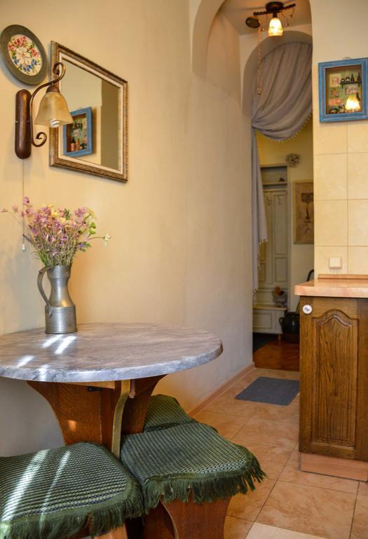 Vintazhnaya Apartment Odessa Zewnętrze zdjęcie