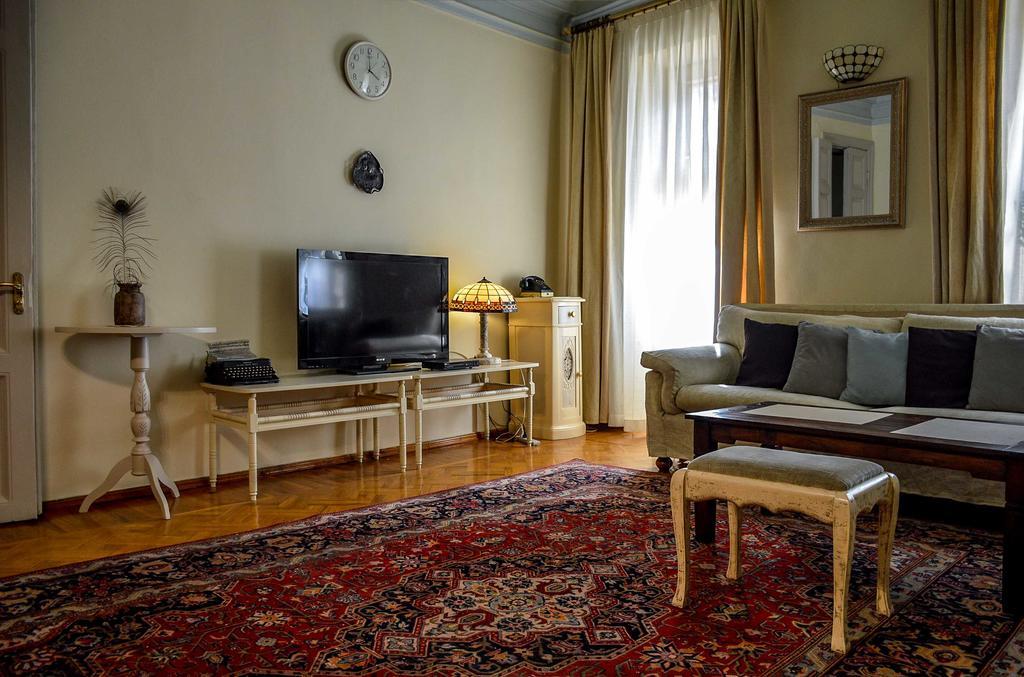 Vintazhnaya Apartment Odessa Zewnętrze zdjęcie